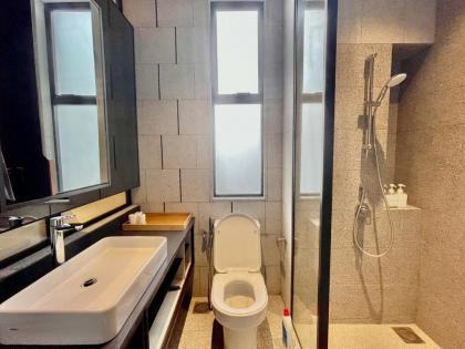 Scarletz Suites KLCC by Minshuku Home - image 23