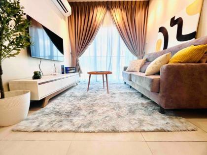 Cozy Comfy Space  500mbps Wi-Fi & Netflix  6pax Kuala Lumpur