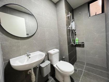Cozy Comfy Space  500mbps Wi-Fi & Netflix  6pax - image 26