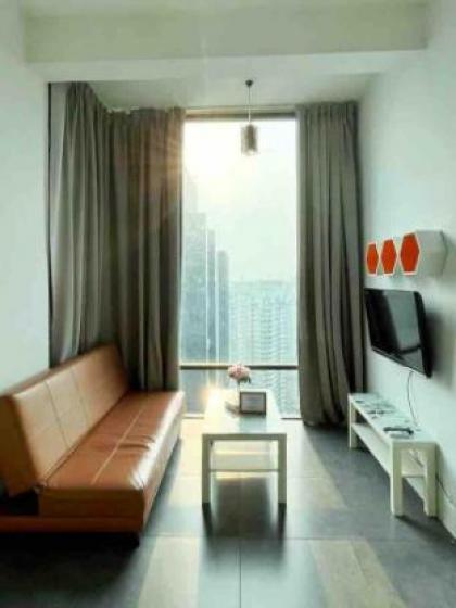 Studio Netflix Forest City View @ Empire Damansara - image 3