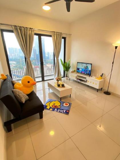 Family Stay 9Pax 2BR DesaPark Publika MITEC PWTC - image 1