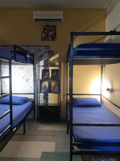 Wakaka Hostel - image 11