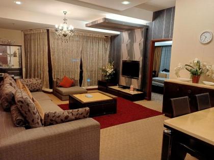 Excellent Serviced Suite At Berjaya Times Square - image 11