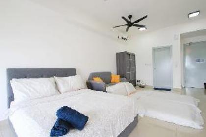 A Lovely Utropolis Studio Near KDU FREE Parking - image 4