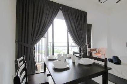 A Lovely Utropolis Studio Near KDU FREE Parking - image 7