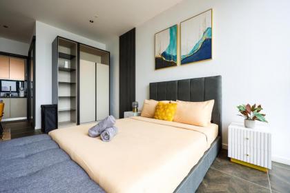 Scarletz Suites - image 23