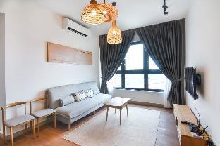 A Comfy 3BR Apt Near Sunway Velocity FREE Parking - image 2