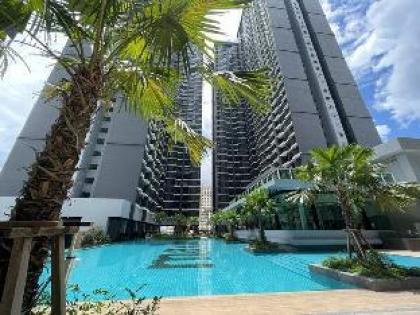 Affordable 3 BR Apt in KL! Suitable 6 Pax Family! - image 14