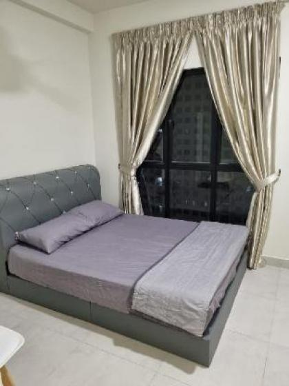 Affordable 3 BR Apt in KL! Suitable 6 Pax Family! - image 3