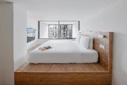 Lloyd's Inn Kuala Lumpur - image 4