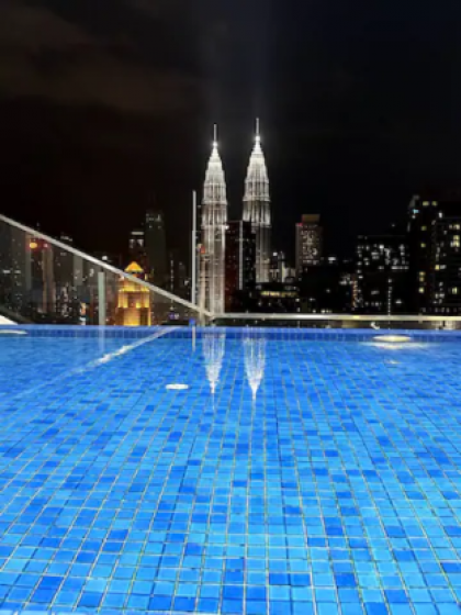 The Colony Infinity pool KLCC Suite X3 - image 9