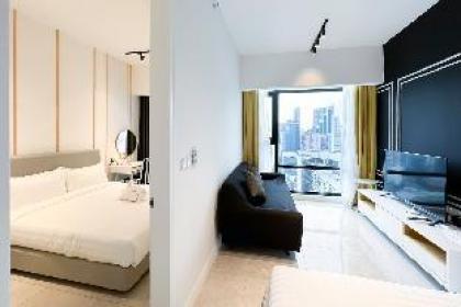 Axon Bukit Bintang KLCC ViewL33 Family Suites 6pax - image 7